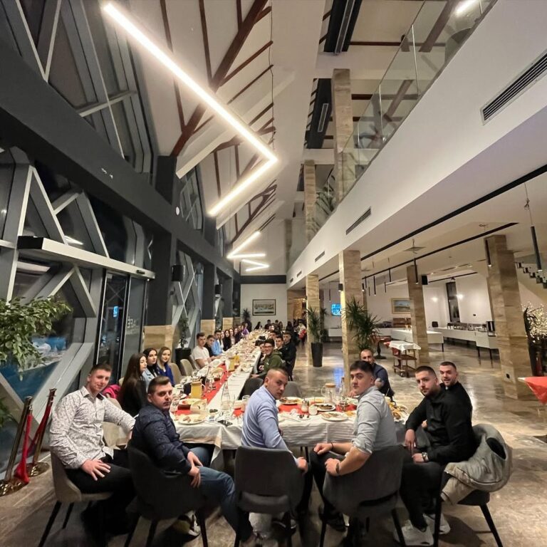 Omladinski iftar za 70 mladih