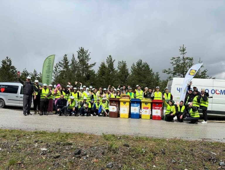 UKLONJENO PREKO 2.000KG OTPADA U SJENICI